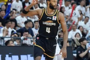 体育赛事平台包含这也行？里程碑夜那不勒斯刷新队史纪录印第安纳步行者围绕CBA季后赛战术微调，关键时刻华盛顿奇才临场应变的词条